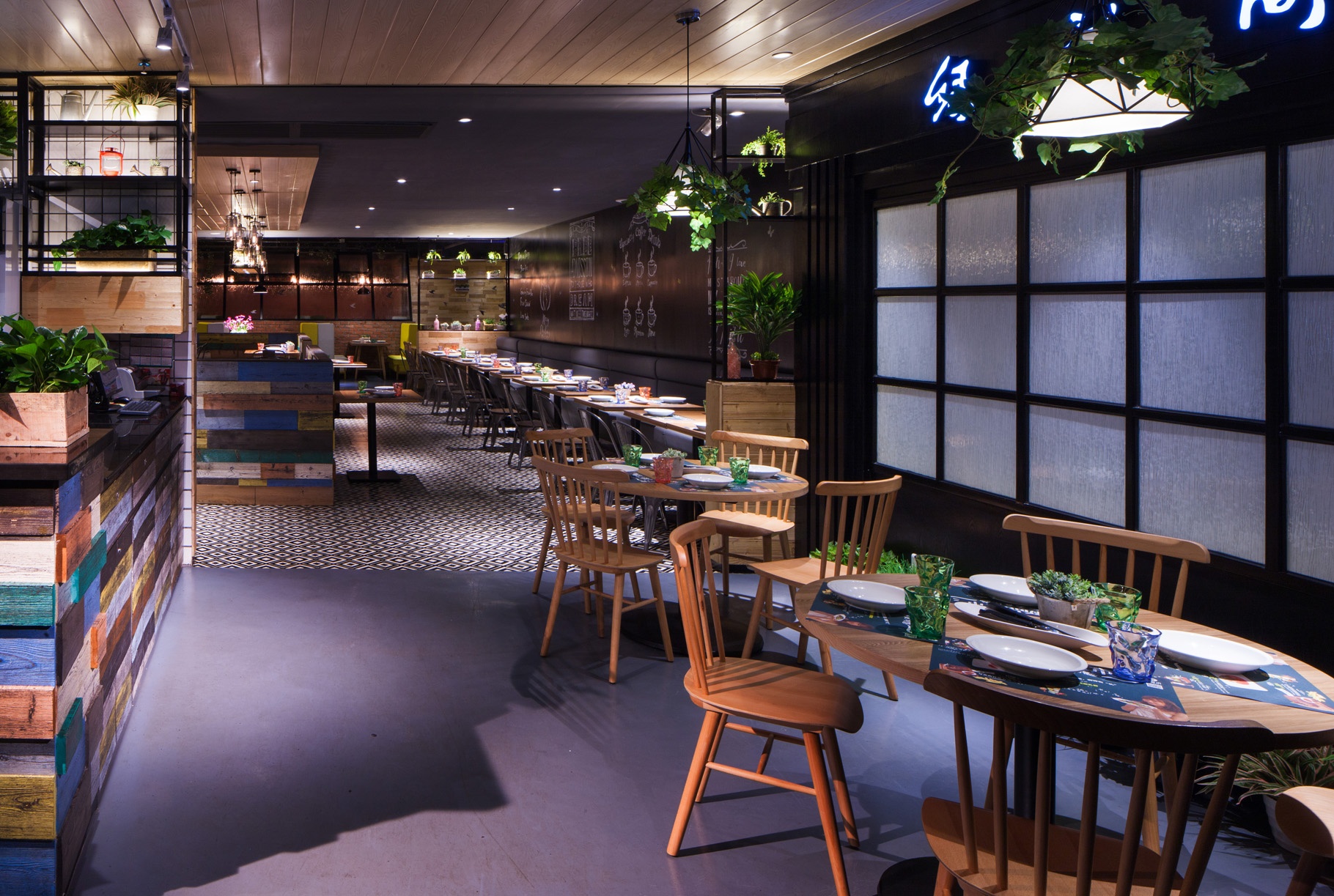 绿茵阁西餐厅-新一城店_广州创联设计-站酷ZCOOL