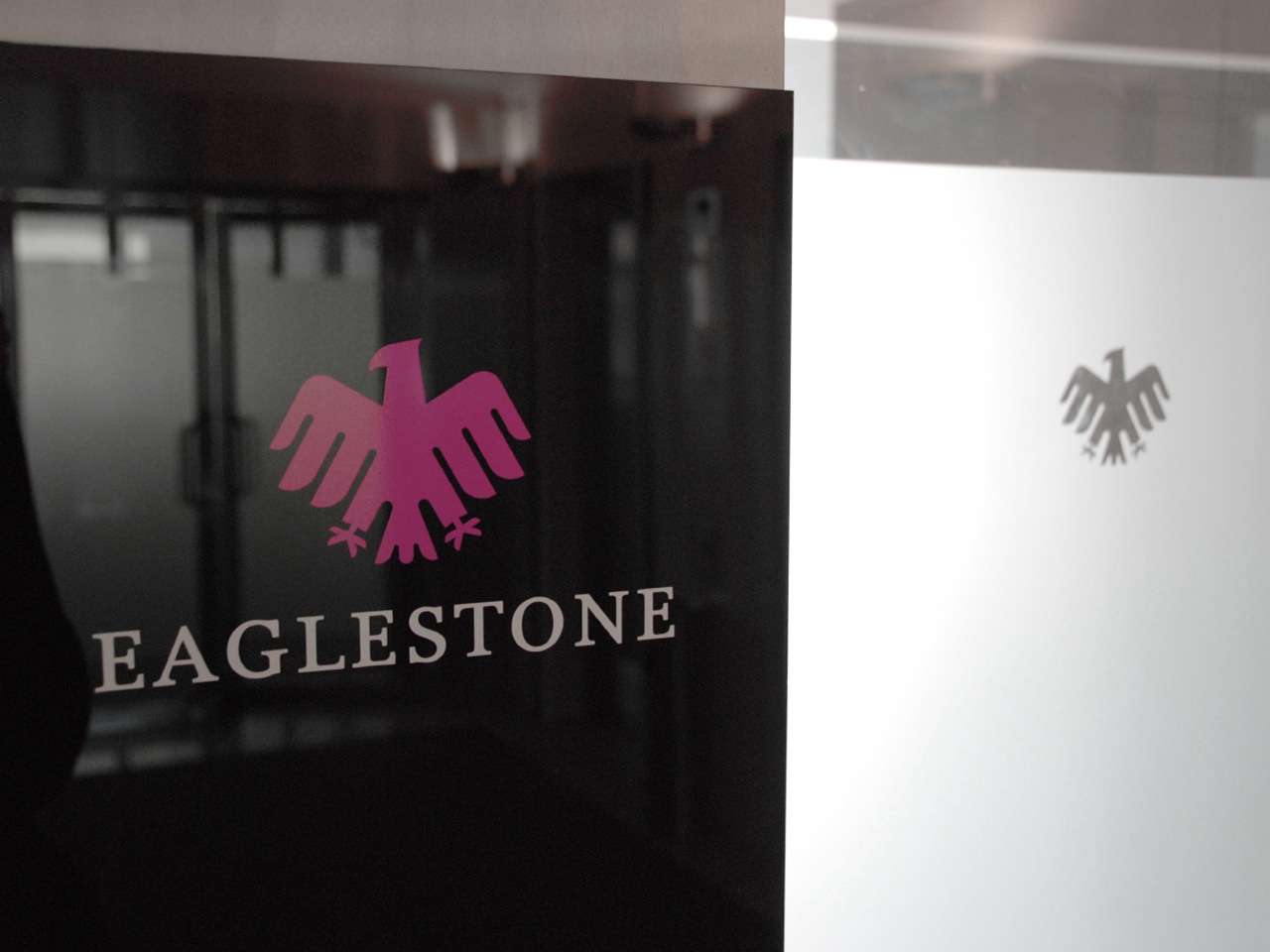 金融公司logo设计