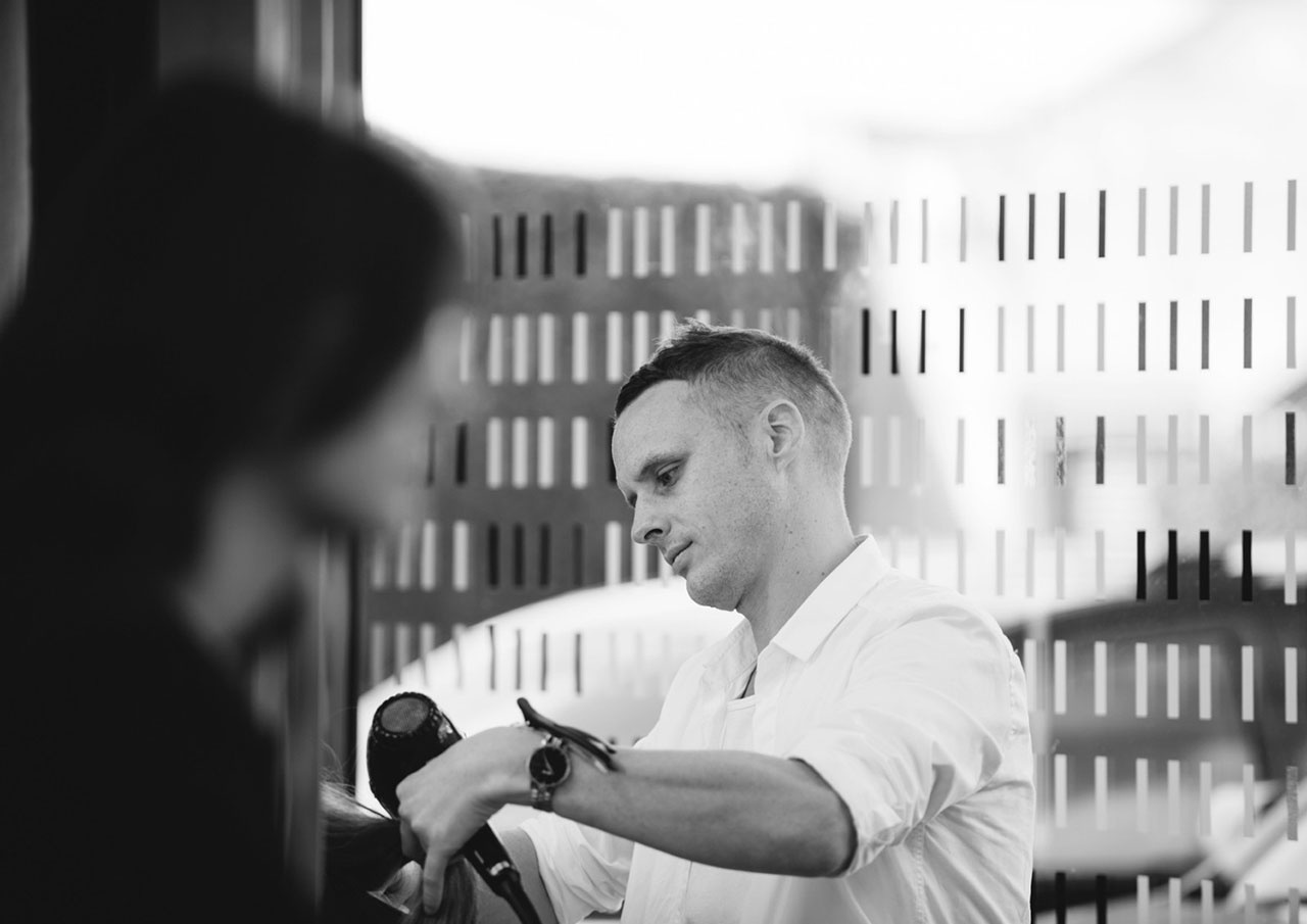 M11沙龙品牌logo及VI形象设计欣赏