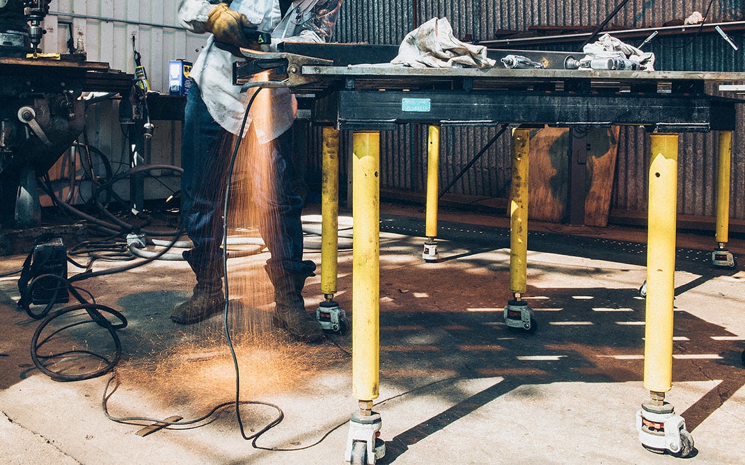 美国建筑木工商店品牌VI设计欣赏 商店VI设计